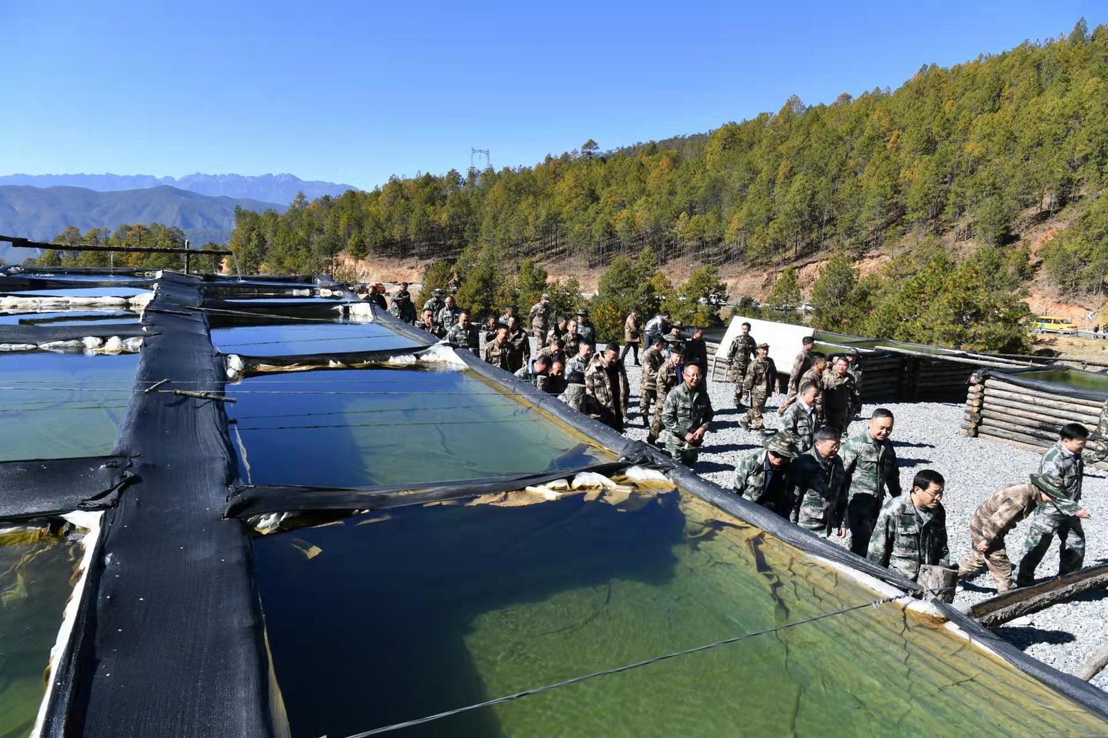 木里县克尔乡木椤子水池集群现场│观摩水池集群建设情况听取水网建设