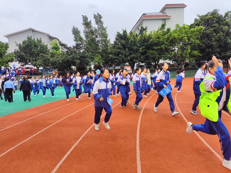 西昌市西宁中学图片